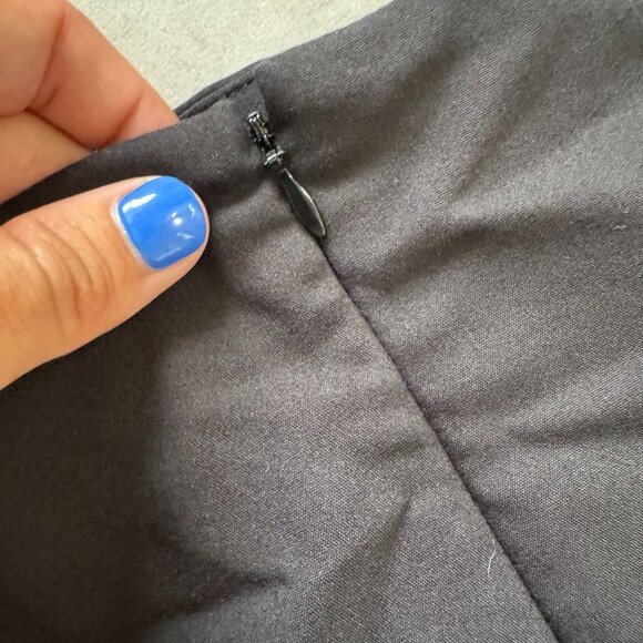 Van Heusen Black Pencil Skirt - Size 8 - Picture 7 of 7